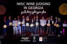 IWSC Wine Judging in Georgia დასრულდა და გამარჯვებული ღვინოებიც
უკვე ცნობილია. საერთაშორისო კონკურსზე, სადაც 150-ზე მეტი კომპანიის
487 ქართული ღვინო დარეგისტრირდა, სხვადასხვა სინჯის მედალი 288
დასახელების ღვინომ მოიპოვა.
