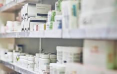 ფარმაცევტულმა კომპანიებმა ონკოლოგიურ წამლებზე ფასები ხელოვნურად გაზარდეს - ჯანდაცვის სამინისტრო